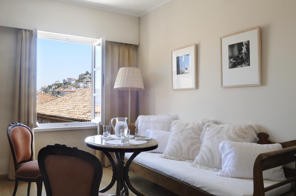 Hotel Leto Hydra Buitenkant foto
